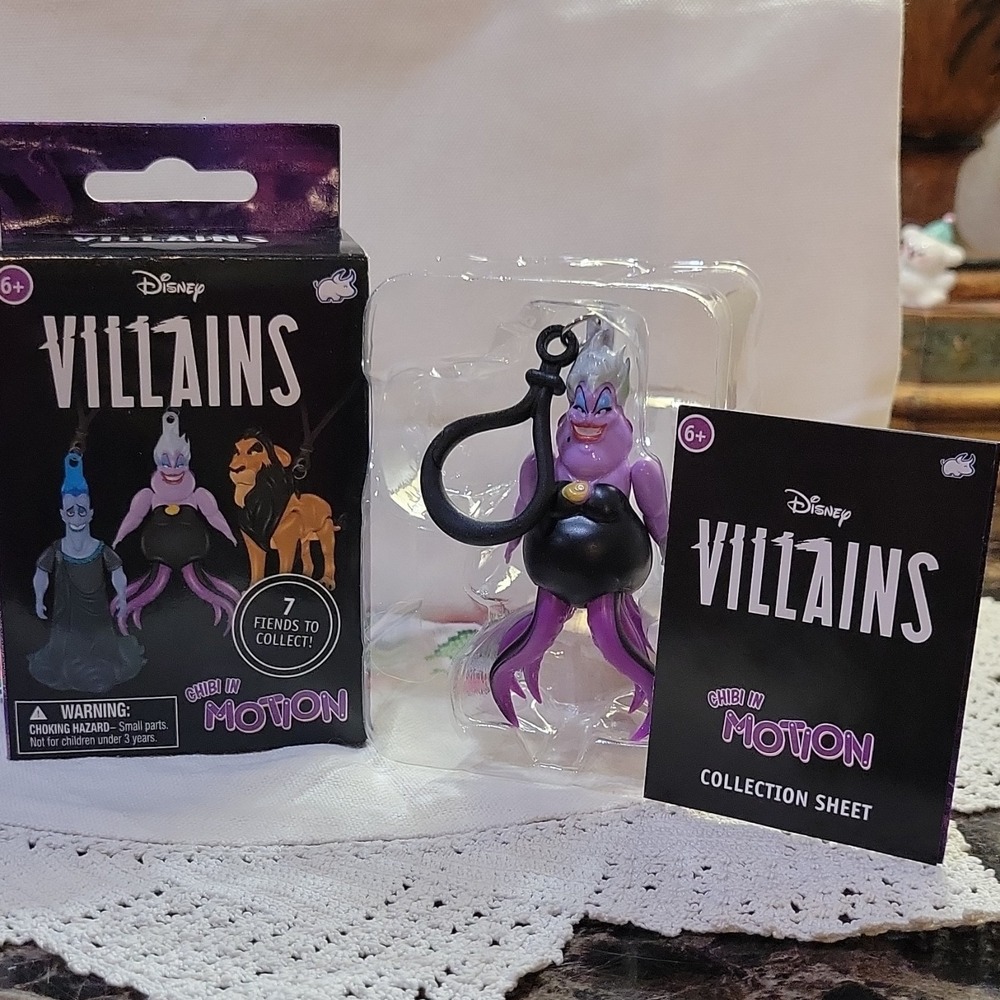 Bullsitoy Chibi in Motion Ursula Art Toy Disney Villains Collectible BITJ2353779